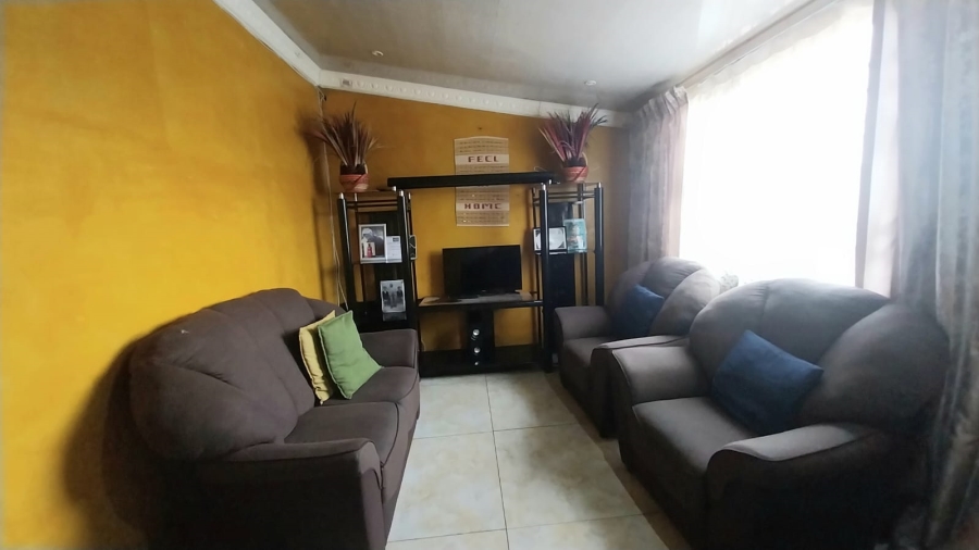 2 Bedroom Property for Sale in Mdantsane Nu 9 Eastern Cape